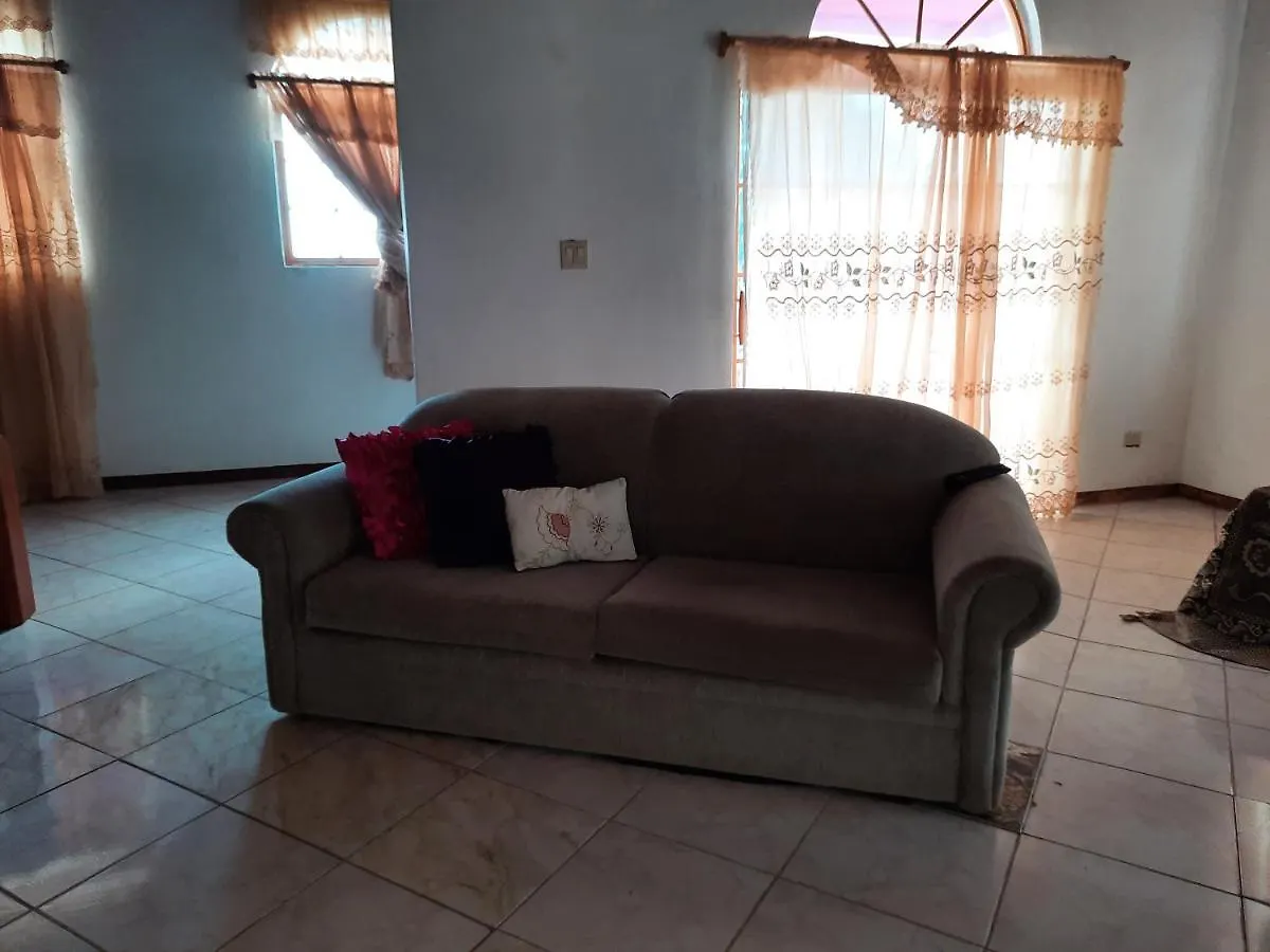 Burg Ann'S Villa Montego Bay 0*,