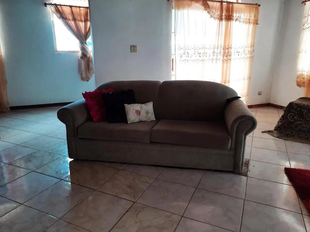 Casa de hóspedes Burg Ann'S Villa Montego Bay