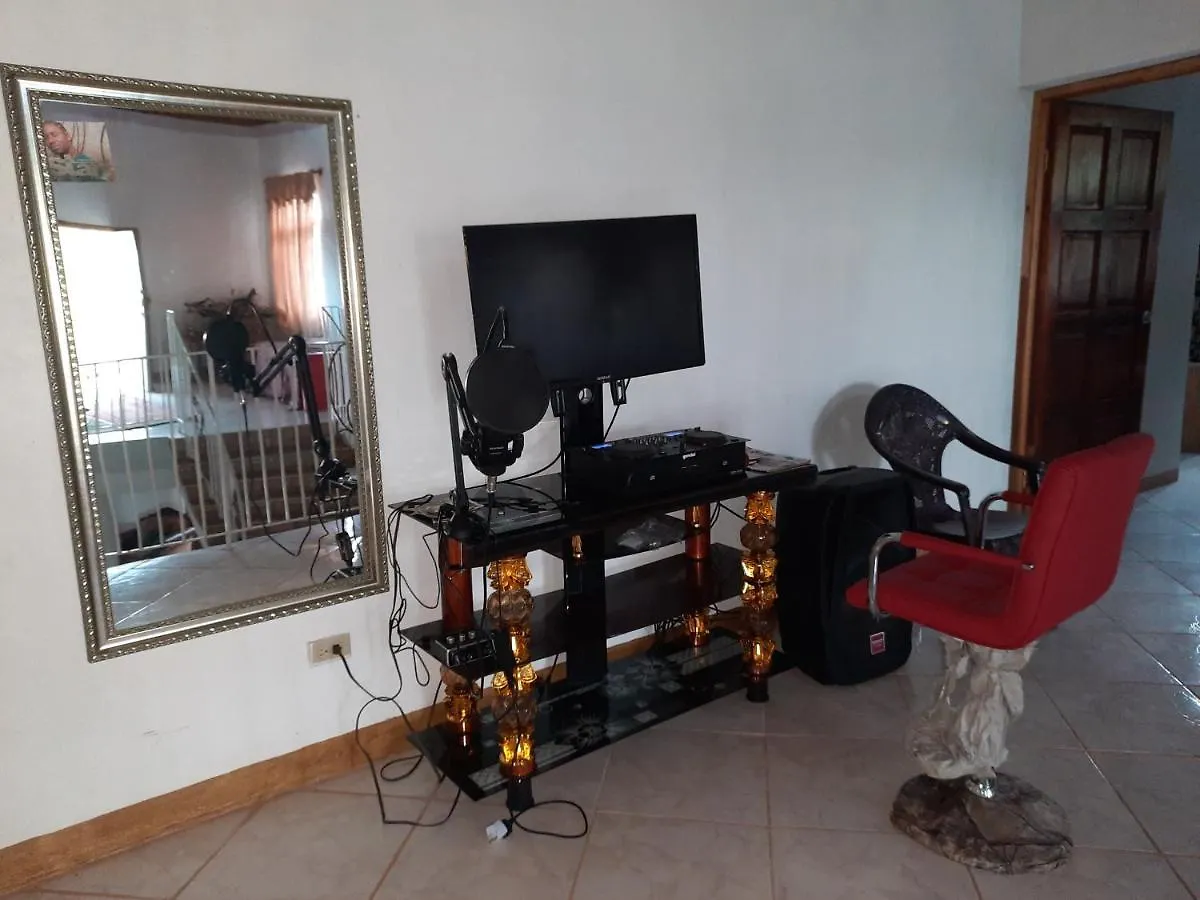 Casa de hóspedes Burg Ann'S Villa Montego Bay
